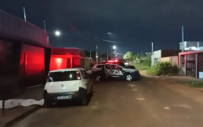 Homem é morto a tiros em frente de casa no Tijuca