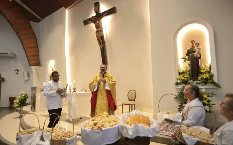 Santo Antônio: fama de casamenteiro, mas legado é a caridade