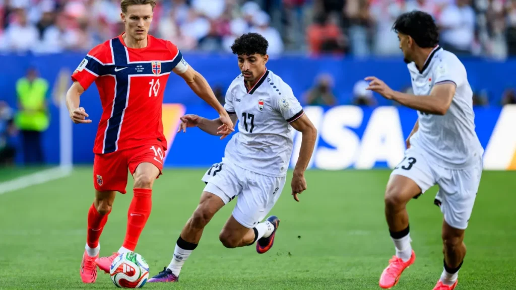Haaland brilha com dois gols e Noruega estreia com vitória