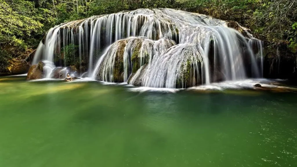 Férias em Bonito: natureza, lazer e conforto no inverno
