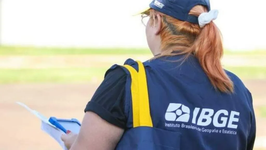 IBGE abre concursos com 9,6 mil vagas temporárias