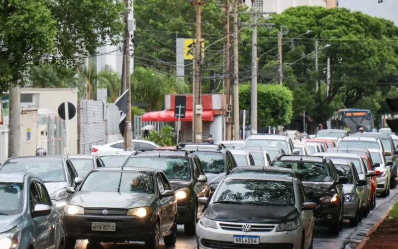Detran MS: prazo para licenciamento de placas 4,5 e 6 termina em julho