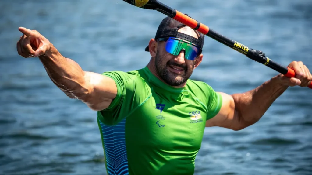 Cowboy de Aço busca medalhas em duas provas no Canadá