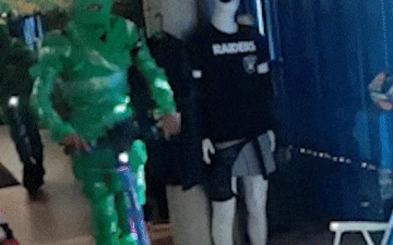 Tartarugas Ninja de patinete surpreendem no Camelódromo