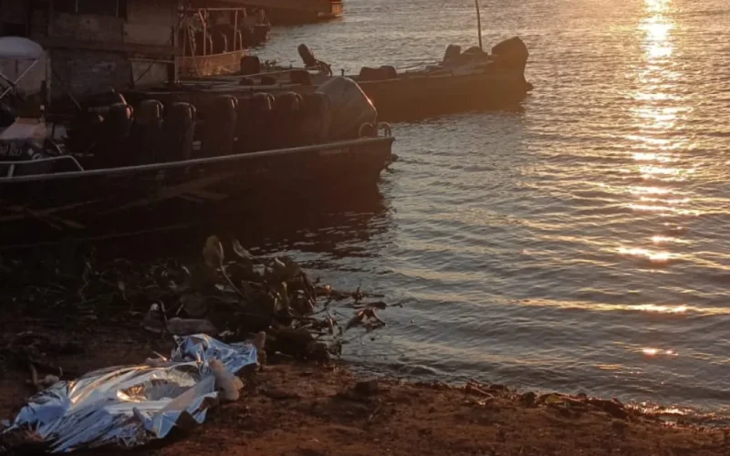 Colombiano morre afogado ao pular entre barcos no Rio Paraguai