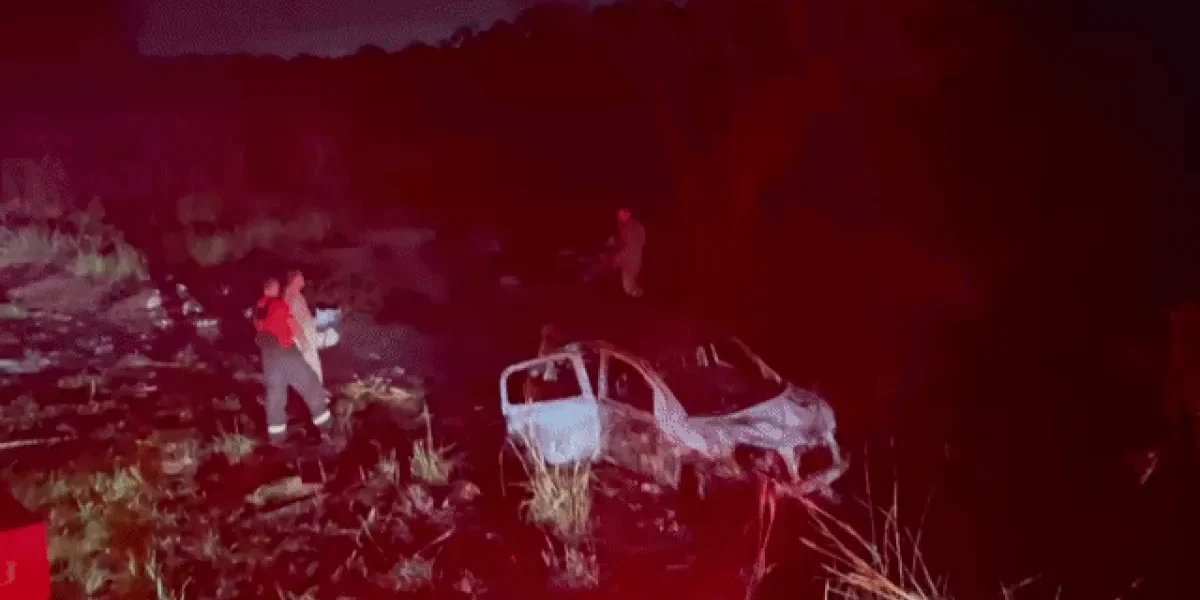 Carro com maconha pega fogo e explode na BR-262 em Campo Grande
