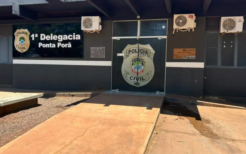 Ex-bombeiro é preso usando farda para furtar em Ponta Porã