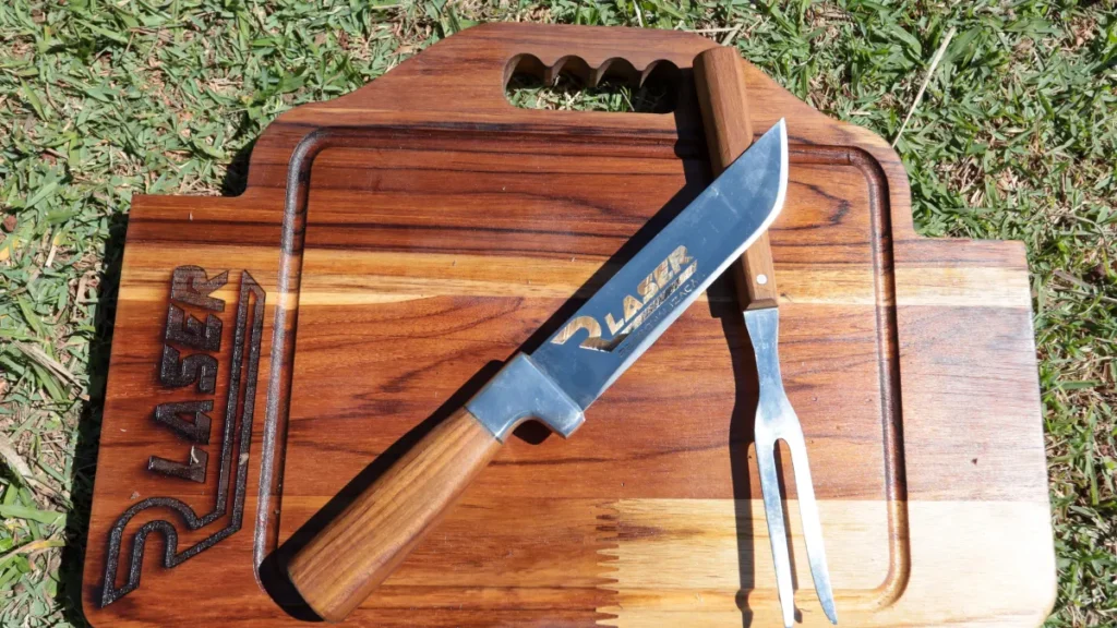 Kit churrasco personalizado por R$ 199,90 para o Dia dos Pais