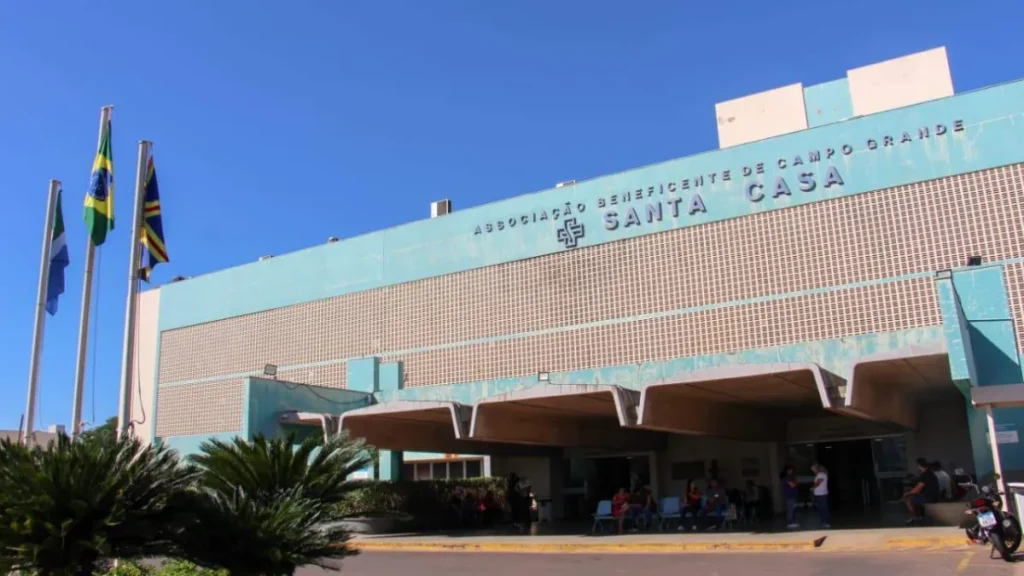 Paciente espera 9 dias por ressonância e esposa denuncia falta de diagnóstico
