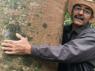 Herói do Pantanal: livro conta história de Ruivaldo e seus diques