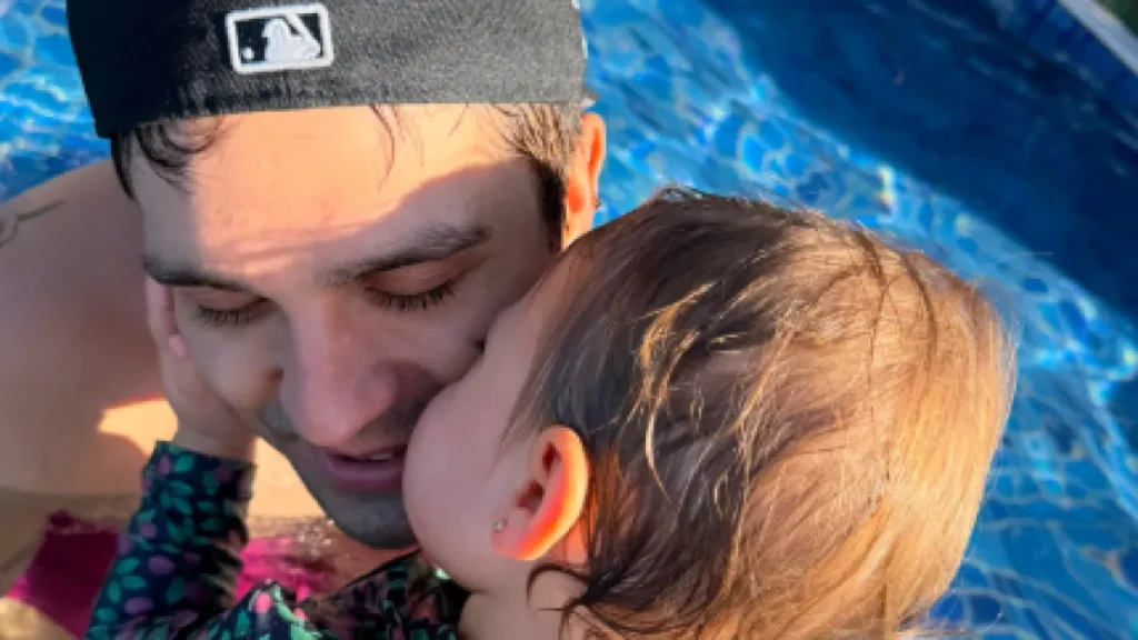 Luan Santana se declara à filha Serena no Dia dos Pais